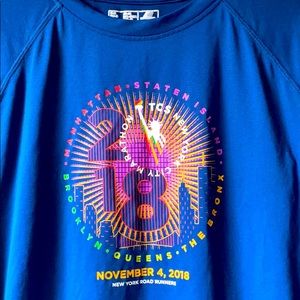 NewBalance XL 2018 NYC marathon runner long sleeve